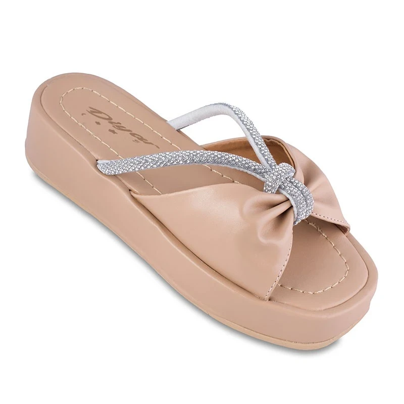 صندل بابیونی دیار الألوان كريم