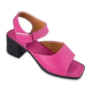 صندل رکابدار ستاره جزیره