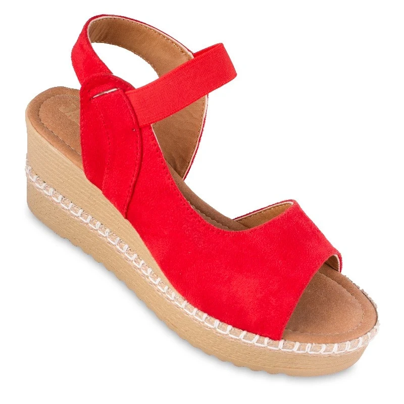 صندل رکابدار آیلین جزیره