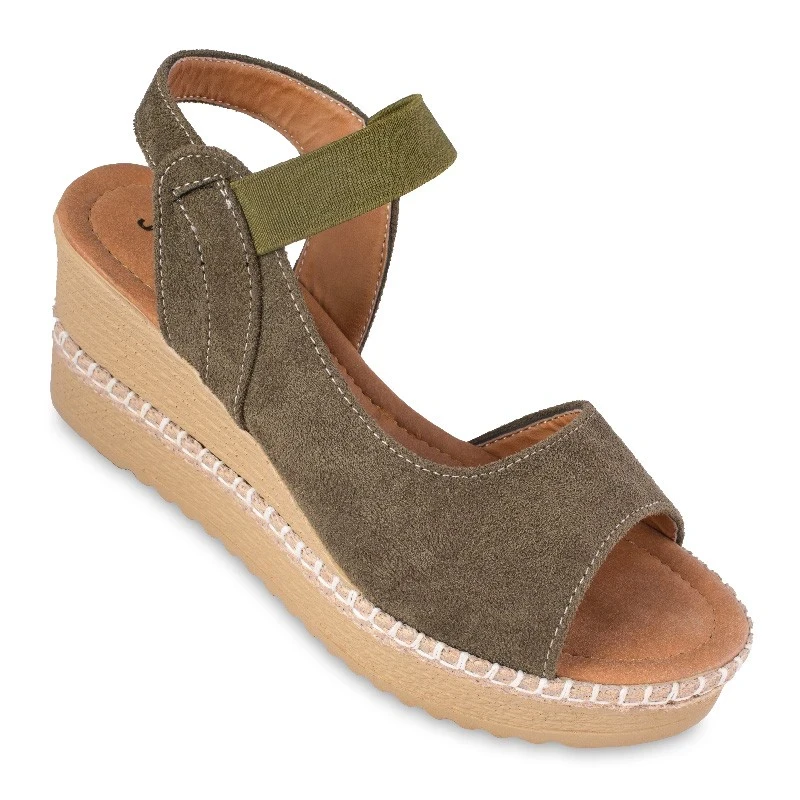 صندل رکابدار آیلین جزیره