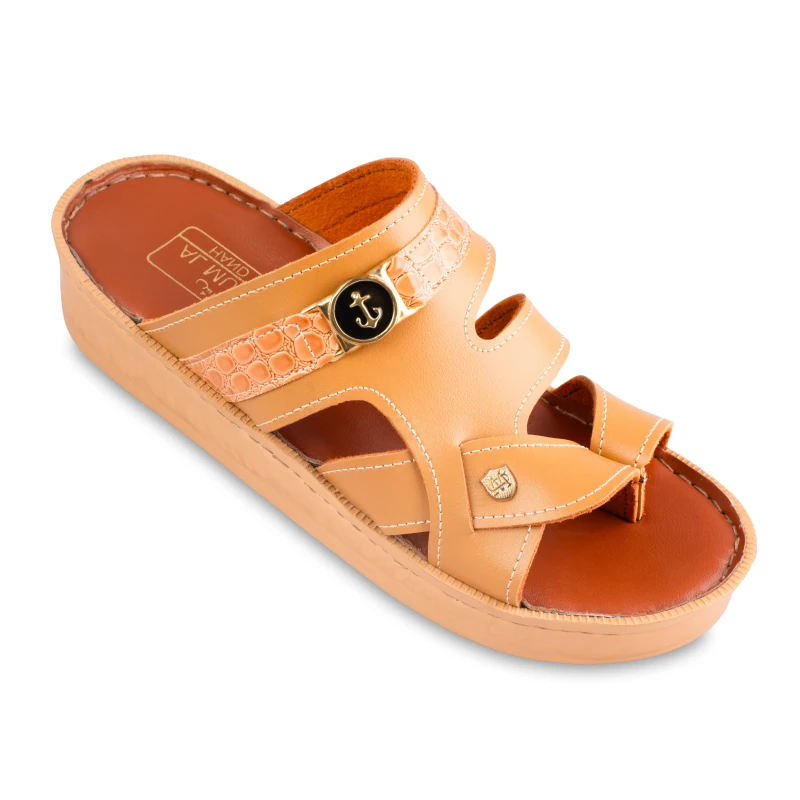 صندل 207 مانی