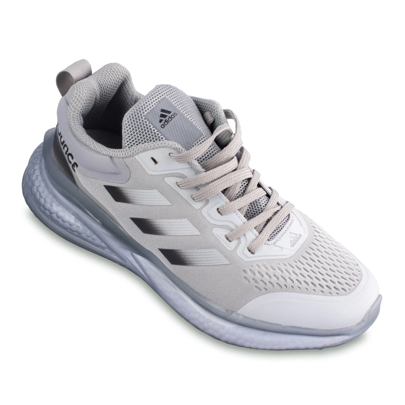 کھیل جوتے کواستر کویر