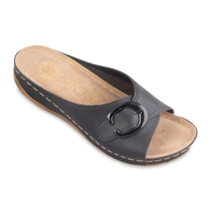 Sandal Arezoo Sirang