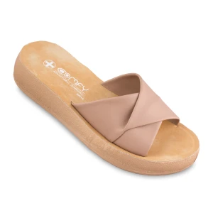 سینڈل رها کامفی