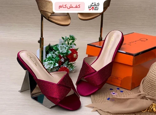 انتخاب بهترین فرم دمپایی زنانه مخصوص استفاده در خانه