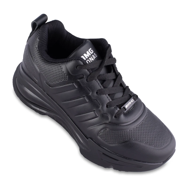 Zapatilla deportiva Petronas low Apadana 110