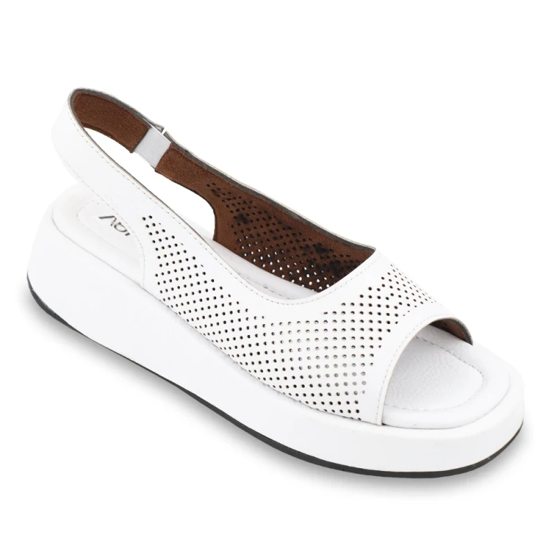 صندل رکابدار مینا والمو رنگبندی سفید