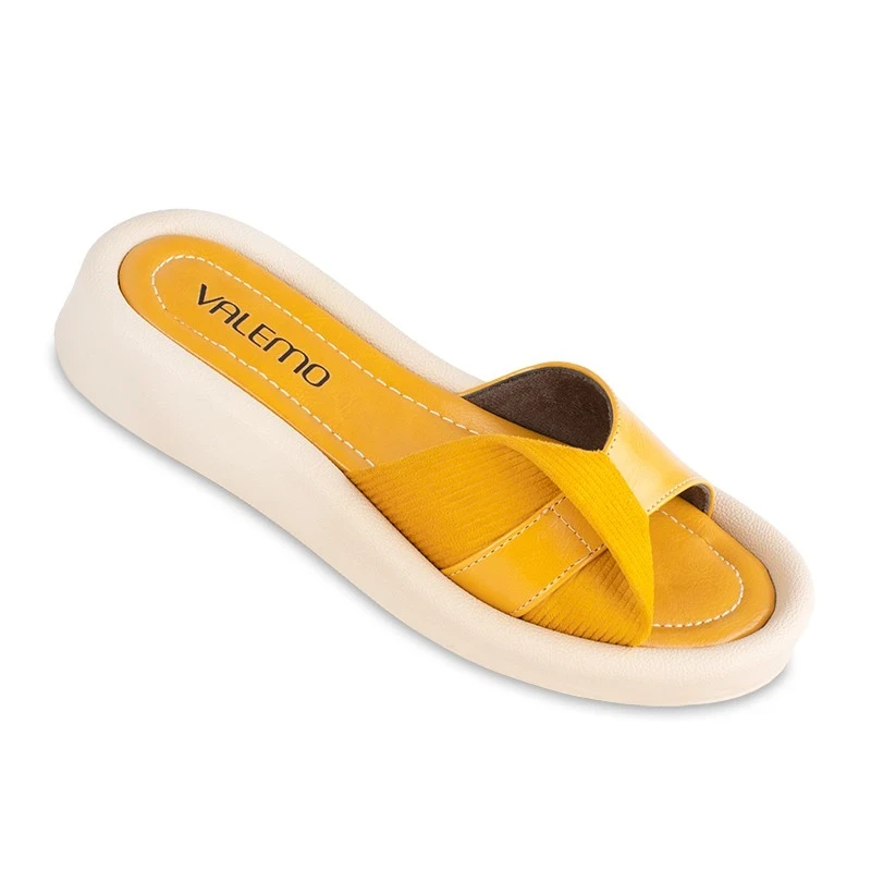 صندل لارا والمو