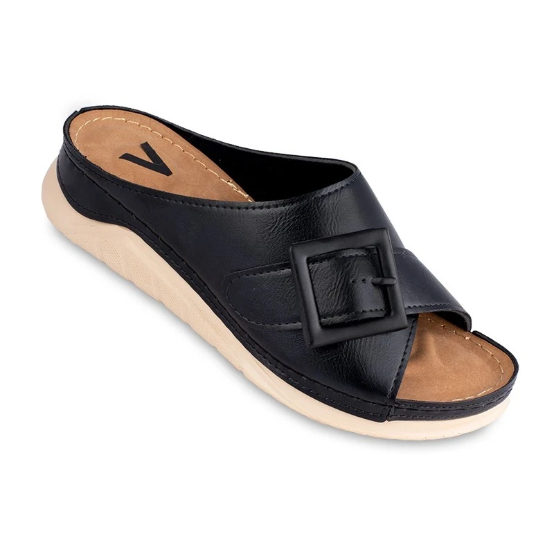 صندل خجسته والمو