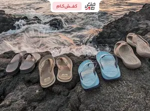 کدام دمپایی ساحلی برای سفر تابستونی بهتره؟